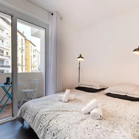 Le Chevene - 2 Or 4 Person Apartment With Balcony In Annecy Centre Exterior photo