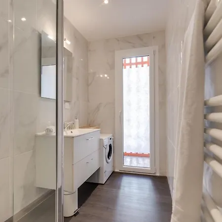 Le Chevene - 2 Or 4 Person Apartment With Balcony In Annecy Centre Exterior photo